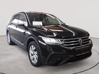 Second-hand VW Tiguan Allspace Life 150 CP (110 kW) 2022 Negru SUV