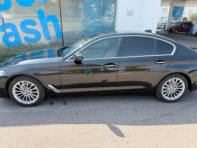 Gebraucht BMW 520 190 PS (139 kW) 2018 Schwarz Limousine