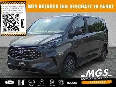 Gebraucht Ford Tourneo Custom Titanium 170 PS (125 kW) 2025 Grau Van