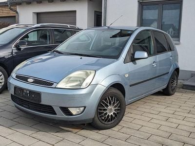Gebraucht Ford Fiesta 80 PS (58 kW) 2005 Blau Kleinwagen