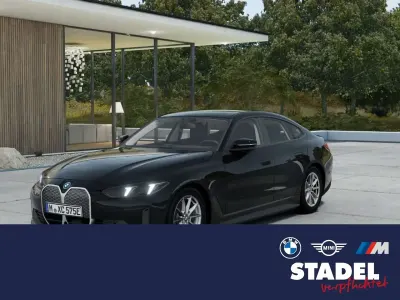 Neu BMW i4 Sport Line 294 kW (401 PS) 2025 Schwarz uni Limousine