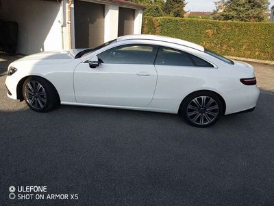 Mercedes E200