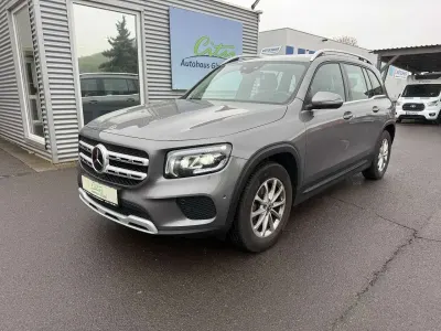 Gebraucht Mercedes GLB200 163 PS (119 kW) 2023 Grau SUV