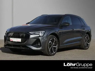 Gebraucht Audi e-tron S-Line 300 kW (408 PS) 2021 Daytonagrau perleffekt SUV