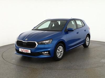 Blau Neu 2025 Skoda Fabia Limousine | 19.890 € (Guter Preis)