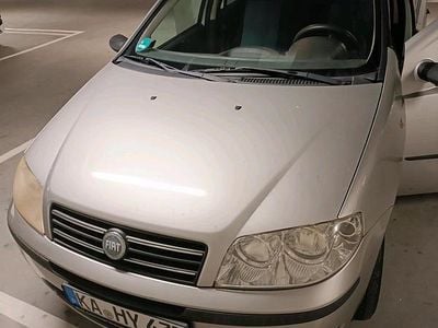 Grau Gebraucht 2005 Fiat Punto Kleinwagen | 1.400 € (Fairer Preis)