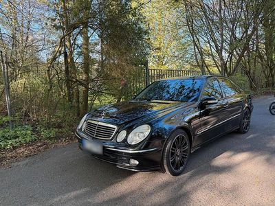 Brugt Mercedes E280 Sport 231 HK (169 kW) 2005 Sort Sedan