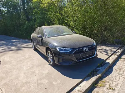 Używany Audi A4 163 KM (119 kW) 2020 Czarny Sedan/Limuzyna