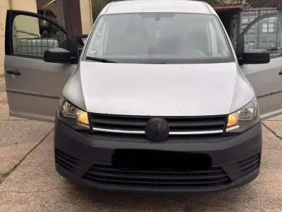Gebraucht VW Caddy Maxi 102 PS (75 kW) 2017 Silber Van / Kleinbus
