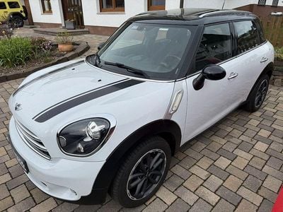 Second-hand Mini Cooper Countryman 122 CP (89 kW) 2016 Alb SUV