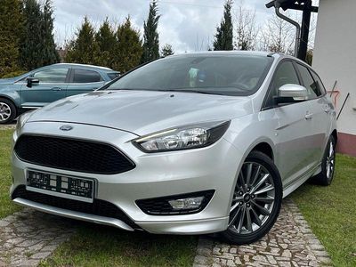 Usata Ford Focus ST-Line 125 CV (91 kW) 2017 Grigio Station wagon