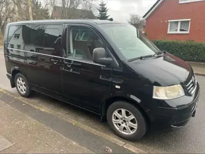 Gebraucht VW Multivan 131 PS (96 kW) 2004 Schwarz Van / Kleinbus