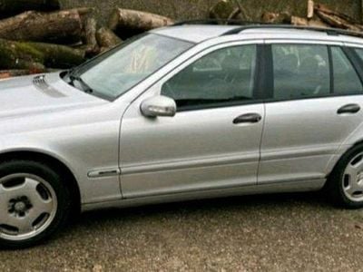 Mercedes C270