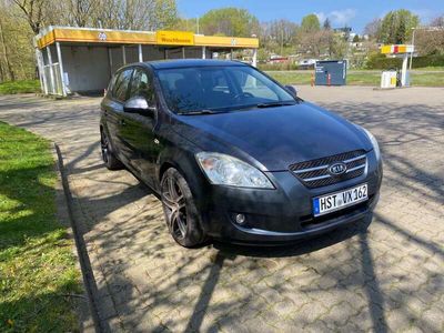 gebraucht Kia Ceed sports 2.0 diesel