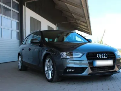 Gebraucht Audi A4 Sport 190 PS (139 kW) 2015 Grau Kombi
