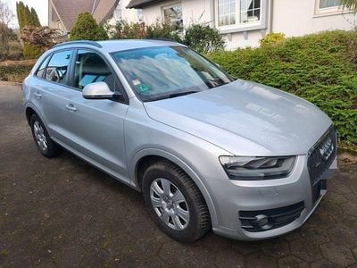 Silber Gebraucht 2014 Audi Q3 Sport SUV | 15.850 € (Guter Preis)
