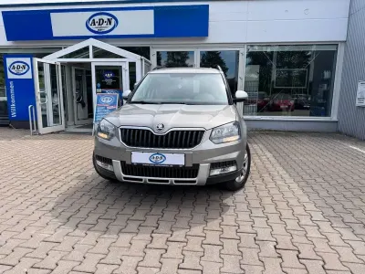 Gebraucht Skoda Yeti Cool Edition 110 PS (80 kW) 2015 Beige SUV