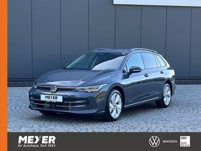 Neu VW Golf VIII Life 150 PS (110 kW) 2025 Delfingrau metallic Kombi