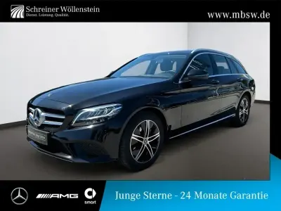 Gebraucht Mercedes C200 Avantgarde 184 PS (135 kW) 2021 Obsidianschwarz Kombi