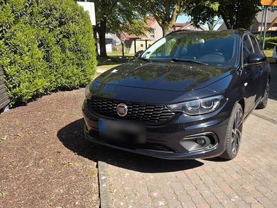 Gebraucht Fiat Tipo S 120 PS (88 kW) 2017 Schwarz Kombi