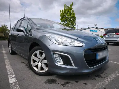 Gebraucht Peugeot 308 82 PS (60 kW) 2011 Grau Limousine