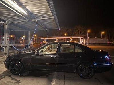Gebraucht Mercedes E200 Elegance 163 PS (119 kW) 2004 Schwarz Limousine