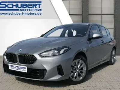 Neu BMW 116 122 PS (89 kW) 2026 Grau Kleinwagen