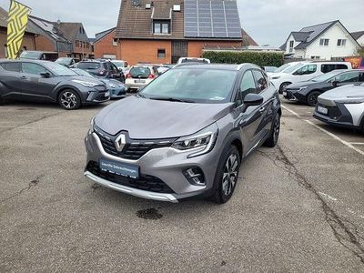 Gebraucht Renault Captur Techno 158 PS (116 kW) 2023 Grau SUV