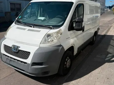 Gebraucht Peugeot Boxer 120 PS (88 kW) 2007 Weiß Van