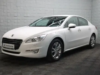 Gebraucht Peugeot 508 Allure 156 PS (114 kW) 2012 Weiß Limousine