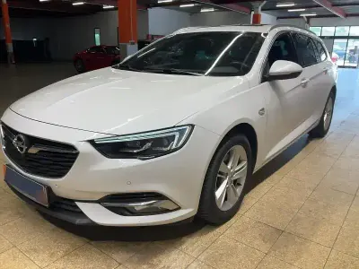 Gebraucht Opel Insignia Innovation 170 PS (125 kW) 2020 Weiß Kombi