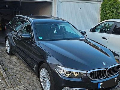 Second-hand BMW 520 Luxury Line 190 CP (139 kW) 2018 Gri Break