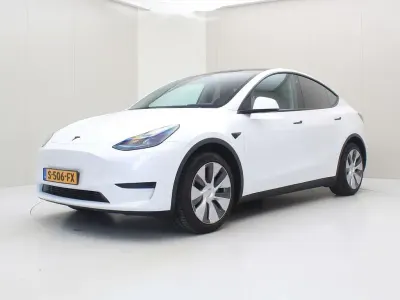 Käytetty Tesla Model Y Standard Range 250 kW (341 HP) 2022 Valkoinen Katumaasturi