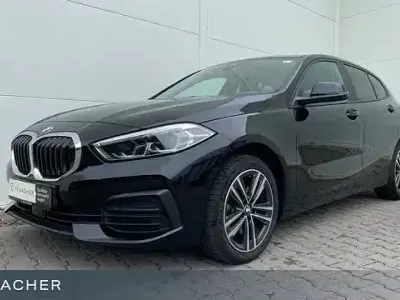 Gebraucht BMW 118 Advantage 140 PS (102 kW) 2023 Schwarz Kleinwagen