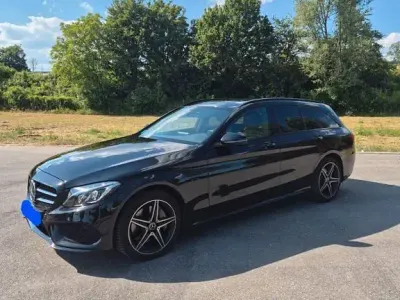 Gebraucht Mercedes C400 AMG line 333 PS (244 kW) 2017 Schwarz Limousine
