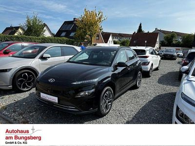 Gebraucht Hyundai Kona Select 100 kW (136 PS) 2023 Schwarz SUV