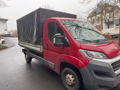 Gebraucht Fiat Ducato 131 PS (96 kW) 2017 Rot Van