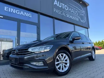 Gebraucht VW Passat Business 150 PS (110 kW) 2024 Mangangrau metallic Kombi