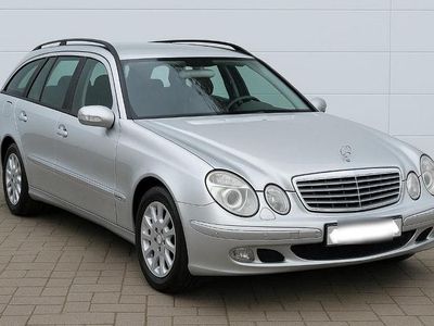 Mercedes E200