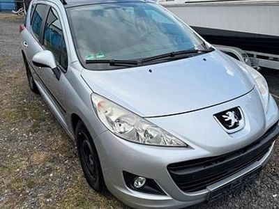 Gebraucht Peugeot 207 90 PS (66 kW) 2009 Silber Kombi