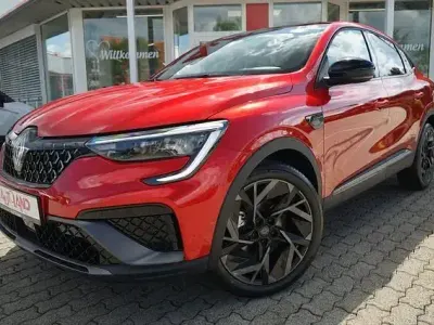 Neu Renault Arkana Esprit Alpine 140 PS (102 kW) 2026 Flammenrotmet. SUV