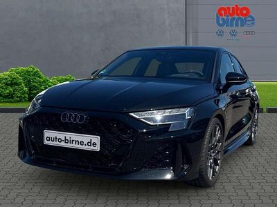 Mythosschwarz metallic Gebraucht 2025 Audi RS3 Sport Limousine | 63.880 € (Fairer Preis)