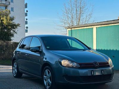 Gebraucht VW Golf VI 122 PS (89 kW) 2010 Grau Kleinwagen