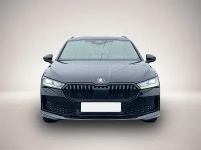 Gebraucht Skoda Superb SportLine 193 PS (141 kW) 2026 Schwarz Kombi