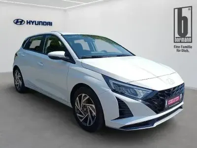 Neu Hyundai i20 Trend 90 PS (66 kW) 2026 Weiß Kleinwagen