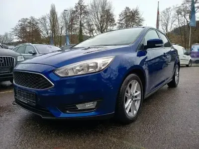 Używany Ford Focus Business Edition 150 KM (110 kW) 2016 Niebieski Sedan/Limuzyna