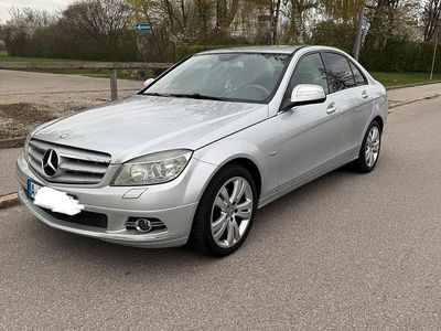 Gebraucht Mercedes C180 156 PS (114 kW) 2008 Silber Limousine