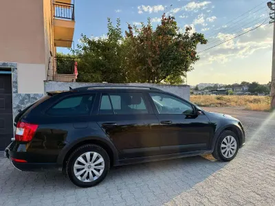 Gebraucht Skoda Octavia RS 184 PS (135 kW) 2014 Kombi