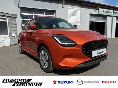 Neu Suzuki Swift Club 83 PS (61 kW) 2025 Orange Kleinwagen