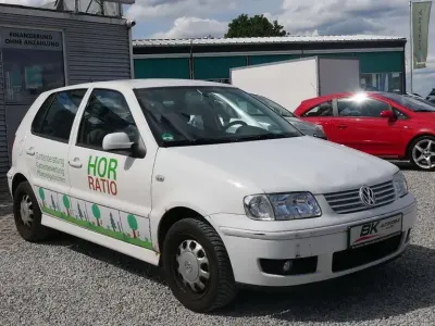 Gebraucht VW Polo 75 PS (55 kW) 2001 Weiß Limousine